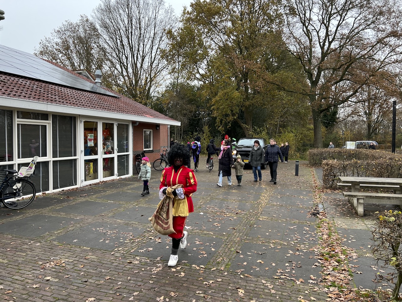sinterklaas-intocht-surhuizum-202400008